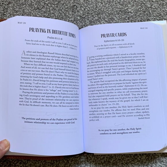 Our Daily Bread Devotional & Prayer Journal Set - New - Picture 3 of 3